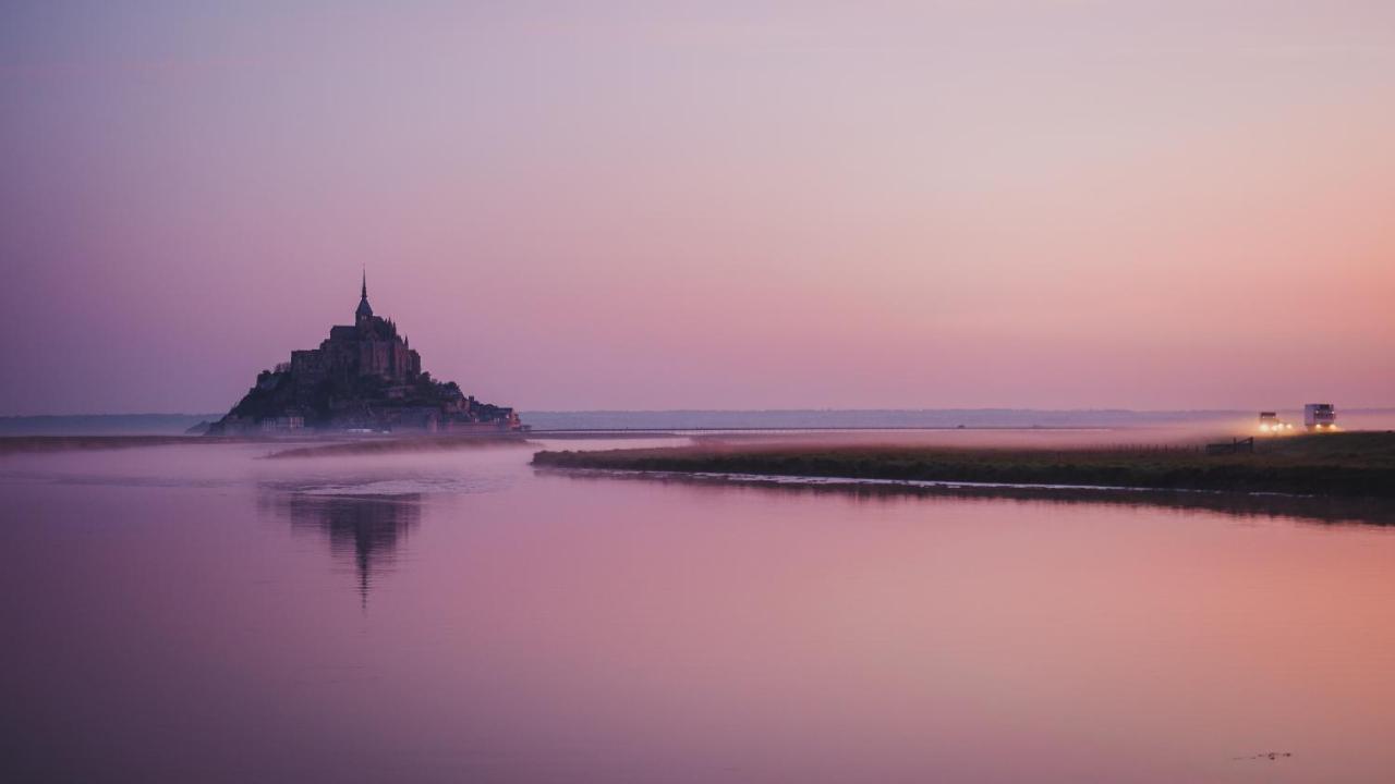 Le Petit Gite Du Mont Beauvoir (Manche) Exterior foto